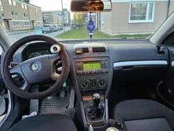 Silver Begagnad 2007 Skoda Octavia Halvkombi | 27 000 kr (Marknadspris)