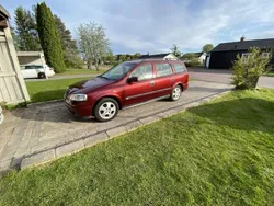 Röd Begagnad 2000 Opel Astra Kombi | 13 000 kr (Marknadspris)