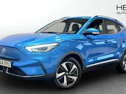 Blå (blue) Begagnad 2021 MG ZS Luxury Sedan | 244 900 kr (Superpris)