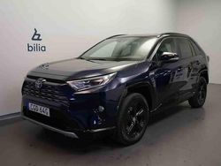 Blå Begagnad 2020 Toyota RAV4 Hybrid SUV | 359 500 kr (Lite dyr)