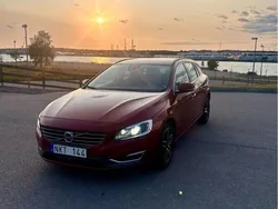 Begagnad 2014 Volvo V60 Kombi | 120 000 kr