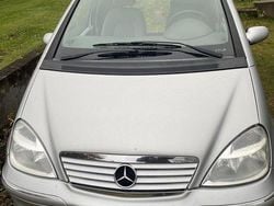 Silver Begagnad 2002 Mercedes A160 Elegance Halvkombi | 14 000 kr (Marknadspris)
