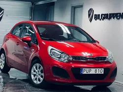 Röd Begagnad 2012 Kia Rio Halvkombi | 69 900 kr (Marknadspris)