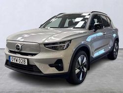 Grå Begagnad 2025 Volvo EX40 Plus SUV | 489 900 kr (Marknadspris)