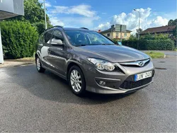 Brun Begagnad 2012 Hyundai i30 Kombi | 45 000 kr (Marknadspris)