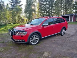 Röd Begagnad 2014 VW Passat Alltrack Kombi | 93 000 kr (Superpris)