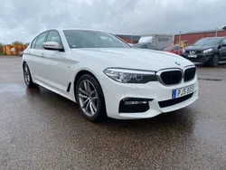 Vit Begagnad 2017 BMW 520 M Sport Sedan | 289 500 kr (Marknadspris)