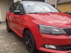 Röd Begagnad 2017 Skoda Fabia Style Halvkombi | 95 000 kr (Marknadspris)