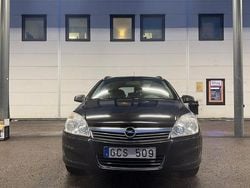 Svart Begagnad 2008 Opel Astra Kombi | 26 900 kr (Marknadspris)