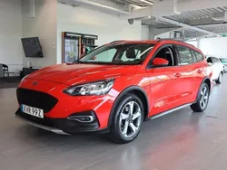 Röd Begagnad 2021 Ford Focus Active Kombi | 194 900 kr (Lite dyr)