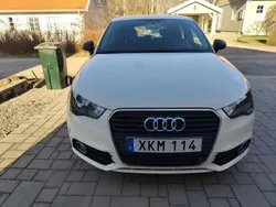 Vit Begagnad 2013 Audi A1 Sportback Halvkombi | 115 000 kr (Marknadspris)