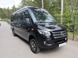 Svart Begagnad 2022 Mercedes Sprinter Van | 749 900 kr (Lite dyr)