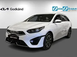 Blåmetallic Begagnad 2023 Kia Ceed Sportswagon Kombi | 289 000 kr (Dyr)