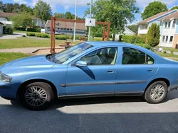 Blå Begagnad 2004 Volvo S60 Business Edition Sedan | 24 000 kr (Bra pris)
