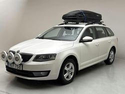 Vit Begagnad 2014 Skoda Octavia Kombi | 119 000 kr (Lite dyr)