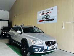 Silver Begagnad 2014 Volvo XC70 Summum Kombi | 184 900 kr (Marknadspris)