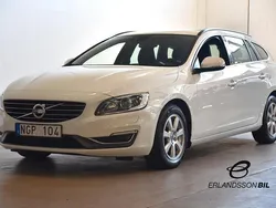 Vit Begagnad 2013 Volvo V60 Momentum Kombi | 154 900 kr (Lite dyr)