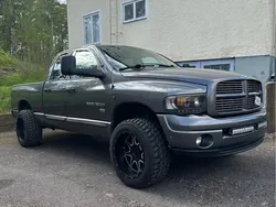 Grå Begagnad 2004 Dodge Ram Pickup | 127 000 kr (Dyr)