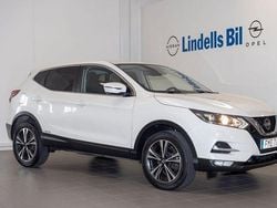 Vit Begagnad 2021 Nissan Qashqai N-Connecta SUV | 199 000 kr (Bra pris)