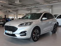 Grå (moondust silver metallic) Begagnad 2020 Ford Kuga ST-Line SUV | 299 800 kr