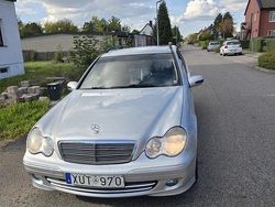 Silver Begagnad 2006 Mercedes C220 Avantgarde Kombi | 37 000 kr (Marknadspris)