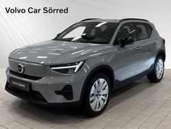 Grå Begagnad 2024 Volvo EX40 Core SUV | 469 900 kr (Marknadspris)