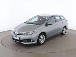 Grå Begagnad 2017 Toyota Auris Touring Sports Active Kombi | 173 000 kr (Marknadspris)