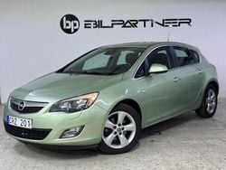 Grön Begagnad 2010 Opel Astra Enjoy Halvkombi | 49 900 kr (Marknadspris)