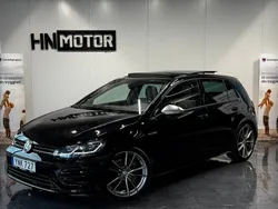 Svart Begagnad 2018 VW Golf VII R Halvkombi | 319 900 kr