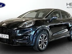 Svart (black) Begagnad 2022 Ford Puma ST-Line Halvkombi | 209 900 kr (Bra pris)