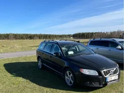 Svart Begagnad 2010 Volvo V70 Momentum Kombi | 46 500 kr (Bra pris)