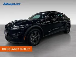 Svart Begagnad 2022 Ford Mustang Mach-E SUV | 399 000 kr (Bra pris)