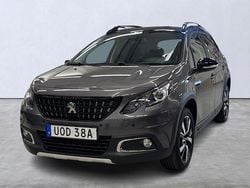 Grå Begagnad 2019 Peugeot 2008 GT-line SUV | 184 800 kr (Marknadspris)