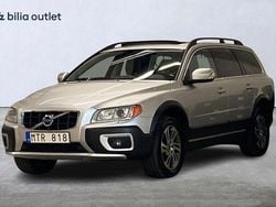 Ljusgrå Begagnad 2012 Volvo XC70 Summum SUV | 199 900 kr (Marknadspris)