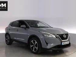 Ljusgrå (ceramic grey /pearl/ / black) Begagnad 2022 Nissan Qashqai 360º SUV | 259 900 kr (Marknadspris)