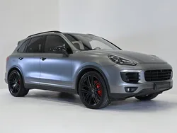 Svart Begagnad 2017 Porsche Cayenne S SUV | 419 900 kr (Marknadspris)
