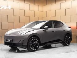 Grå Begagnad 2025 Lynk & Co 02 SUV | 409 900 kr (Marknadspris)