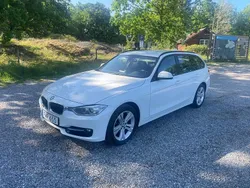 Vit Begagnad 2015 BMW 318 Sport Line Kombi | 109 000 kr (Bra pris)
