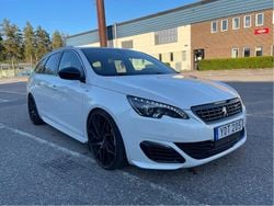 Vit Begagnad 2016 Peugeot 308 GT Kombi | 114 000 kr (Marknadspris)