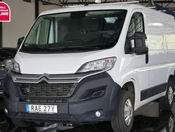 Vit Begagnad 2023 Citroën Jumper Minibuss | 234 500 kr (Marknadspris)