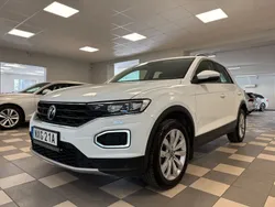 Vit Begagnad 2021 VW T-Roc SUV | 213 800 kr (Marknadspris)