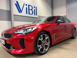 Röd Begagnad 2017 Kia Stinger Halvkombi | 299 900 kr (Bra pris)