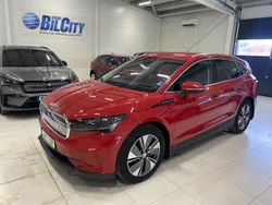 Röd Begagnad 2022 Skoda Enyaq iV SUV | 379 899 kr (Superpris)