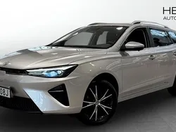 Grå (silver) Begagnad 2022 MG MG5 EV Luxury Kombi | 234 900 kr (Marknadspris)