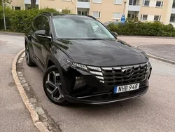 Svart Begagnad 2022 Hyundai Tucson Advanced SUV | 345 000 kr (Marknadspris)