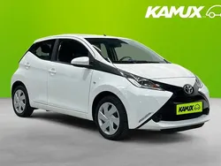 Vit Begagnad 2017 Toyota Aygo Halvkombi | 84 800 kr (Bra pris)