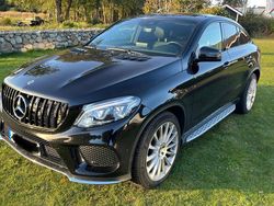 Svart Begagnad 2018 Mercedes GLE350 Sportkupé | 467 900 kr