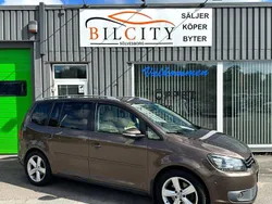 Brun Begagnad 2012 VW Touran Minibuss | 79 900 kr (Marknadspris)