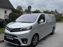 Silver Begagnad 2017 Toyota Proace Van | 215 000 kr (Dyr)