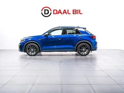 Blå Begagnad 2019 VW T-Roc R SUV | 349 700 kr (Lite dyr)